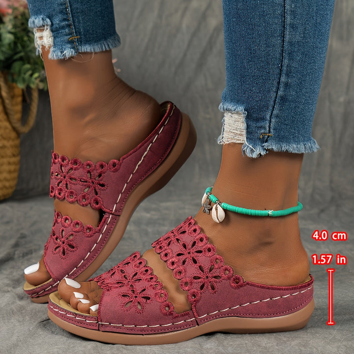 Saoirse Cooling Slippers — Refreshing Comfort for All-Day Wear