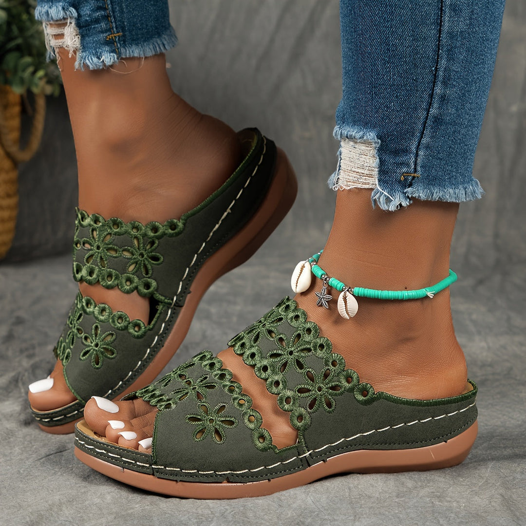 Saoirse Cooling Slippers — Refreshing Comfort for All-Day Wear
