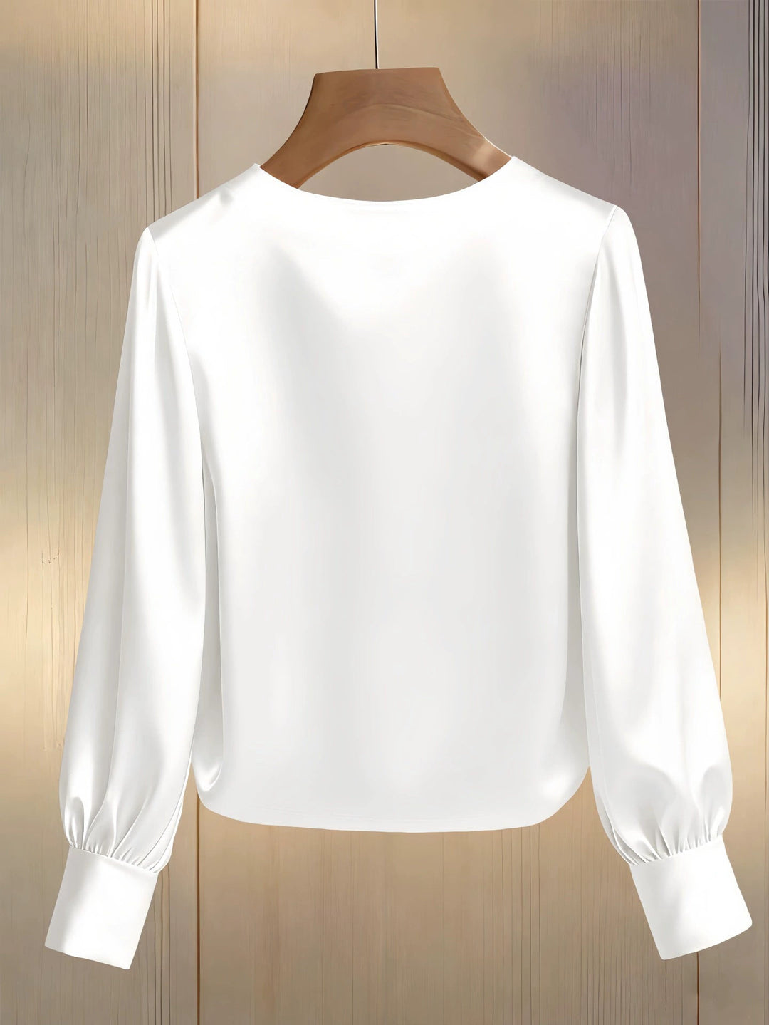 Perlisse | Sophisticated Round-Neck Top