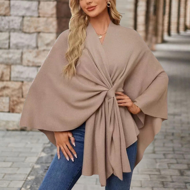 Corviellea Chic & Elegant Poncho - Effortless Style with Sophisticated Comfort
