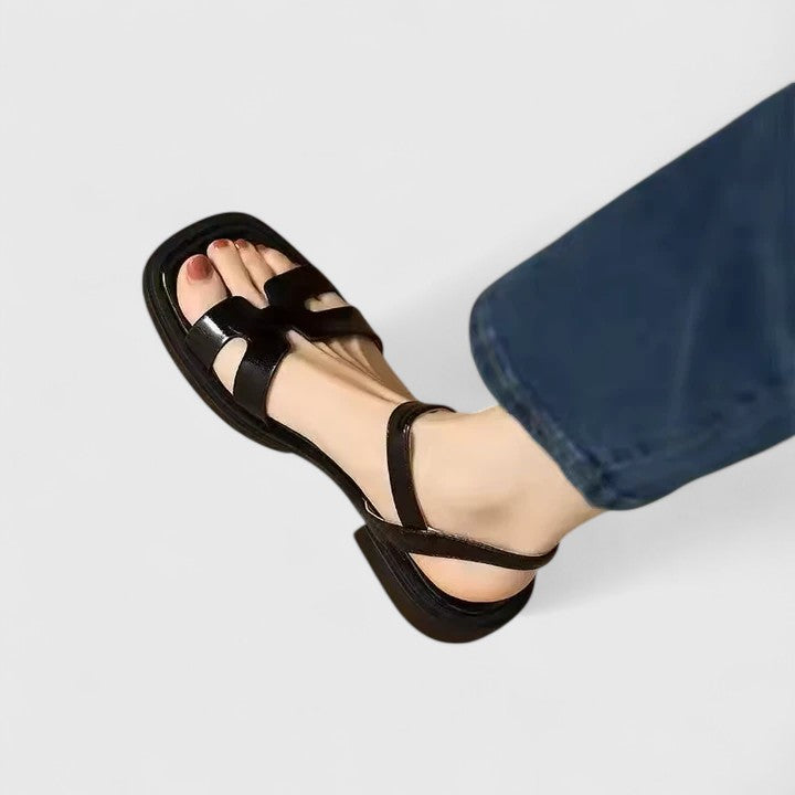 Marlowe – Elegant Flat Sandals for Everyday Sophistication