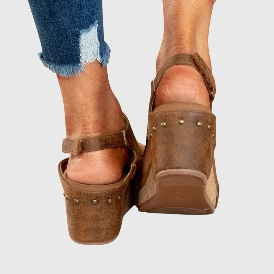 Eleri Orthopedic Sandals - Superior Support and All-Day Comfort