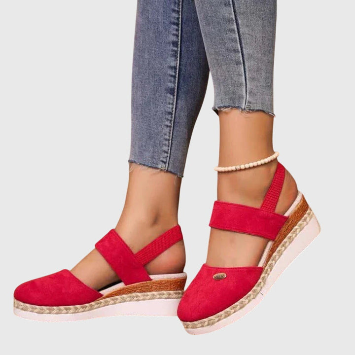 Arianwen Orthopedic Sandals - All-Day Comfort and Support